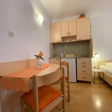 Apartment Luna *