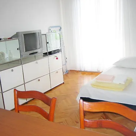 Apartment Luna *