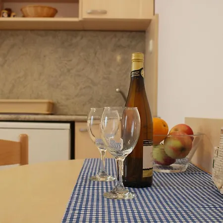 Luna Apartment *